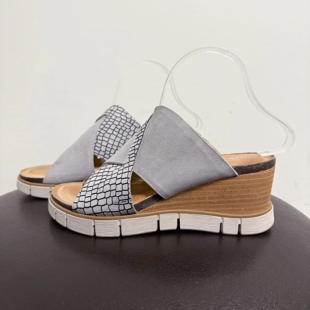 Diba True Grey Black Beachy Keen Suede Leather Wedge Slip On Platform Sandals